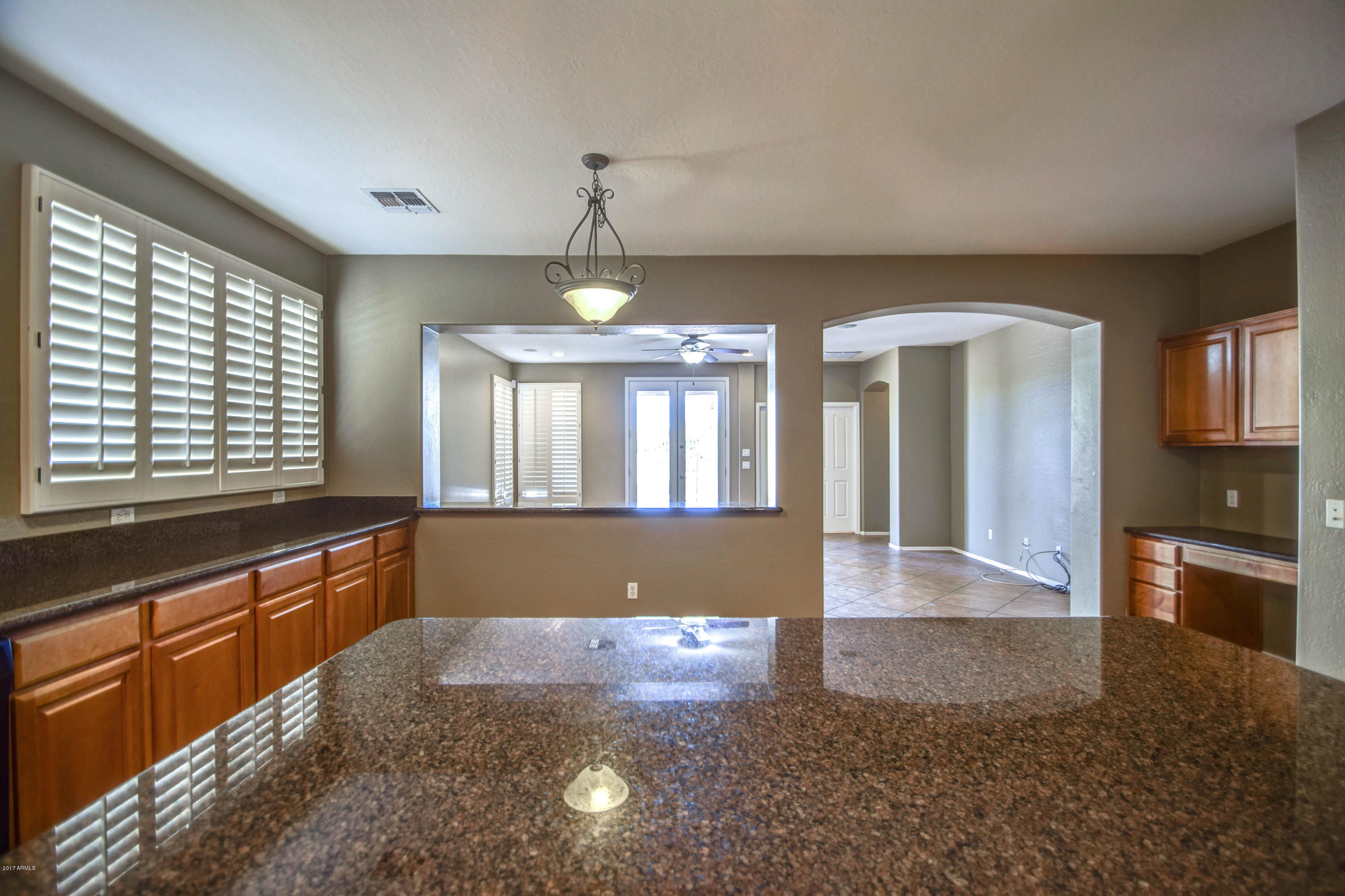 6703 South Classic Way Gilbert, AZ 85298 - Photo 17 of 40 Kitchen 7