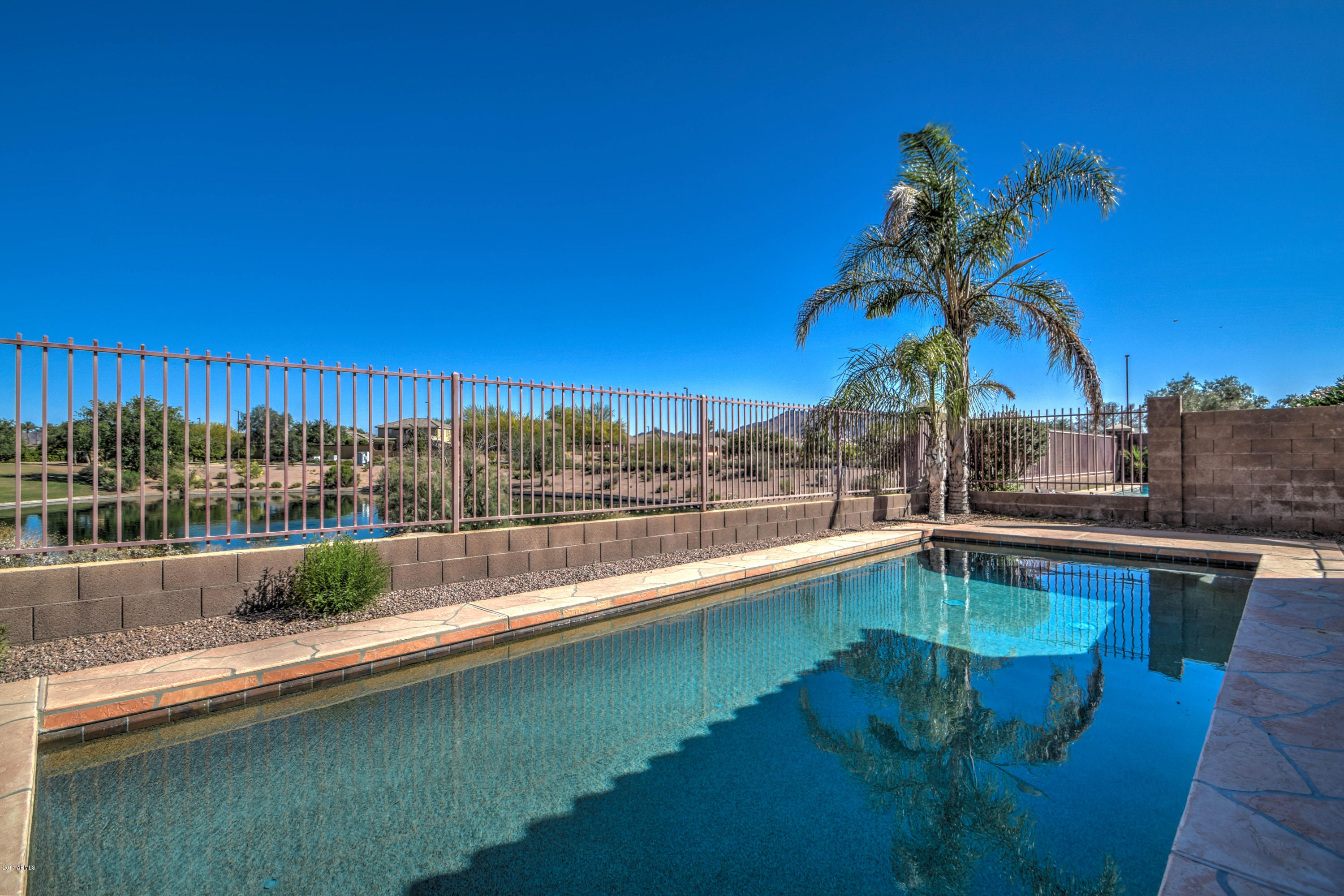 6703 South Classic Way Gilbert, AZ 85298 - Photo 5 of 40 Rear 8