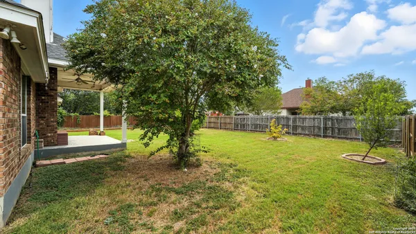 $320,000 | 637 Topaz Avenue, Seguin, TX 78155
