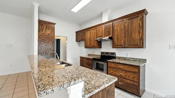 $320,000 | 637 Topaz Avenue, Seguin, TX 78155