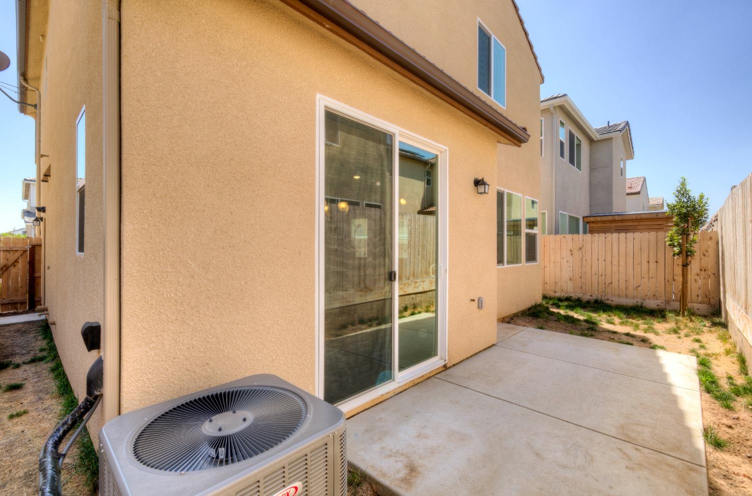 1111 Significant Way West Madera, CA 93636 - Photo 14 of 15