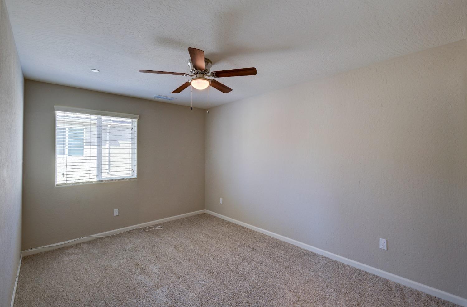 1111 Significant Way West Madera, CA 93636 - Photo 9 of 15