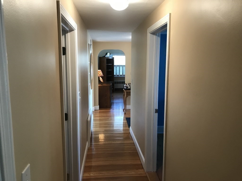 9 Cumberland Road Lynn, MA 01904 - Photo 11 of 27 Gallery Image 11