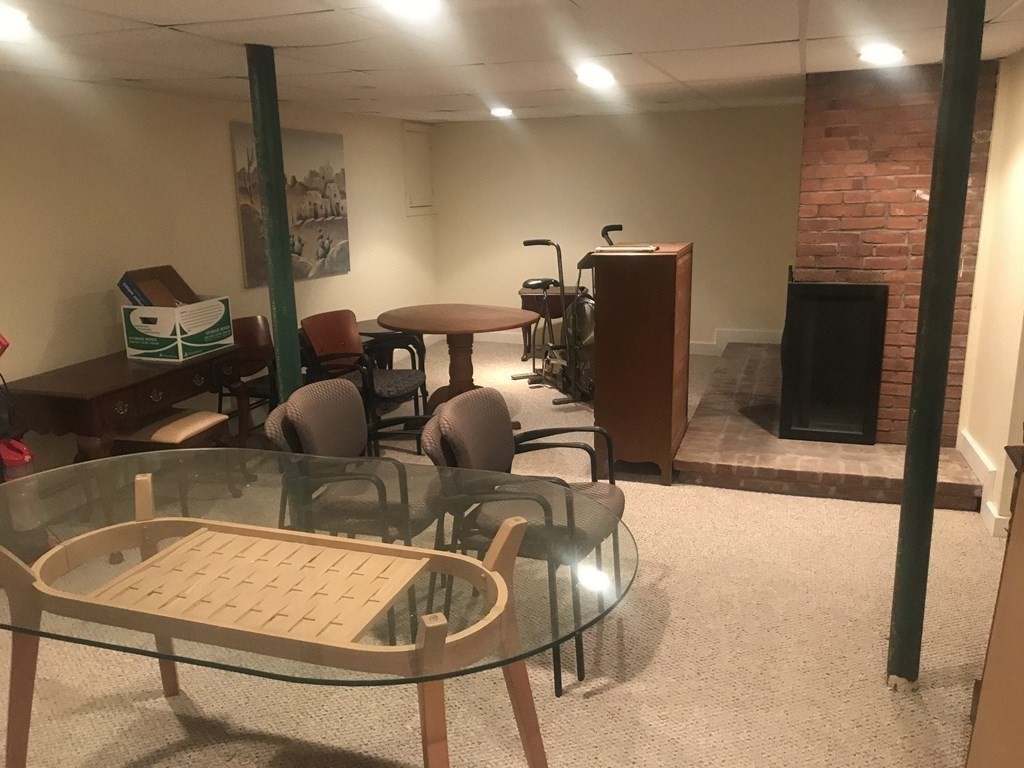 9 Cumberland Road Lynn, MA 01904 - Photo 17 of 27 Gallery Image 17