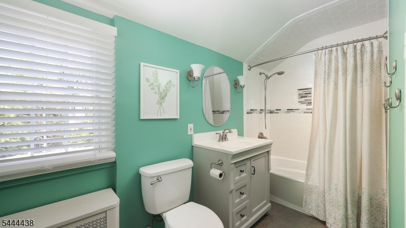 2263 Hill Road Scotch Plains, NJ 07076 - Photo 29 of 50