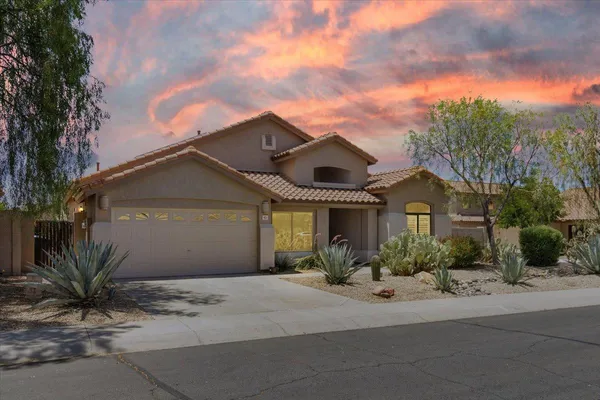 $5,000 | 4211 East Kirkland Road, Phoenix, AZ 85050