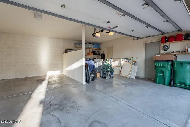 $3,695 | 2921 East Keim Drive, Phoenix, AZ 85016