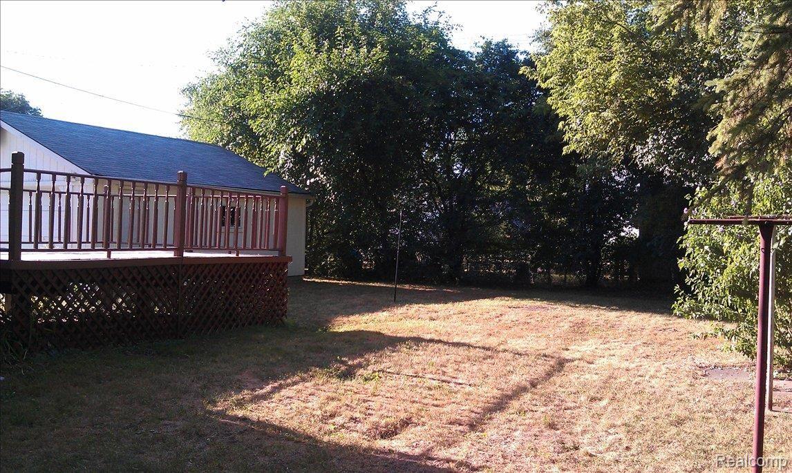 2014 Princeton Road Berkley, MI 48072 - Photo 9 of 13 IMAG2669