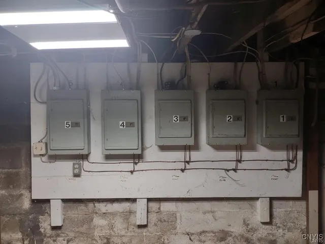 $295,000 | 313-315 Robinson Street, Unit 313, Syracuse, NY 13203