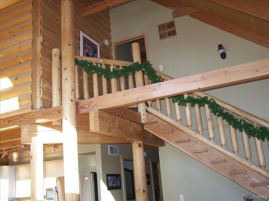 2530 South Bull Run Road Fowlerville, MI 48836 - Photo 6 of 20 STAIRS LEADING TO MASTER BEDROOM