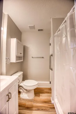 $189,500 | 301 1st Street, Palestine, TX 75803