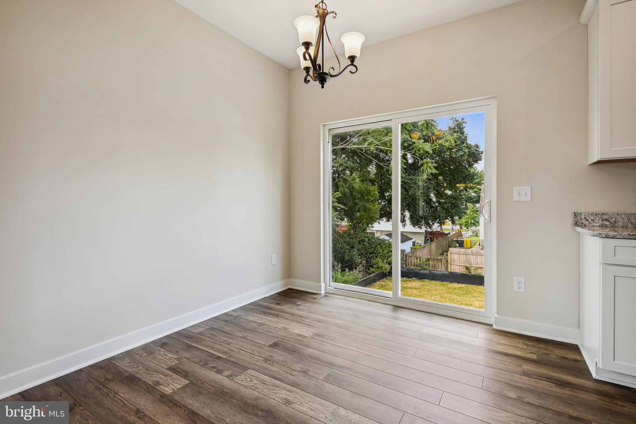 8480 Arbutus Road Pasadena, MD 21122 - Photo 17 of 68 DINING ROOM