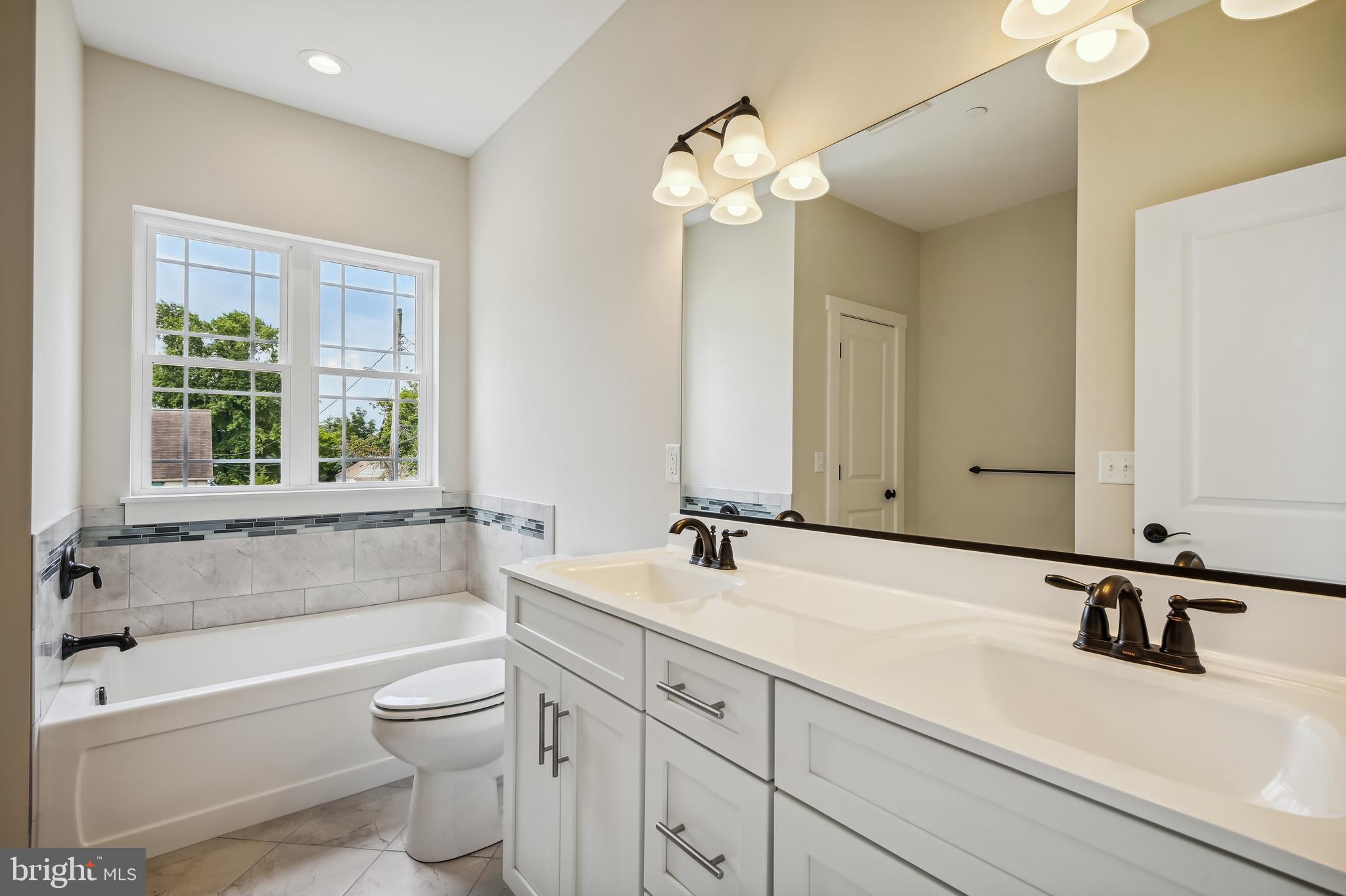 8480 Arbutus Road Pasadena, MD 21122 - Photo 25 of 68 PRIMARY BATH