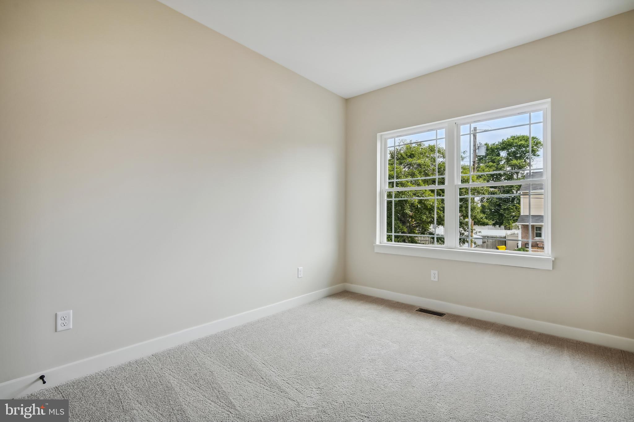 8480 Arbutus Road Pasadena, MD 21122 - Photo 31 of 68 BEDROOM 2