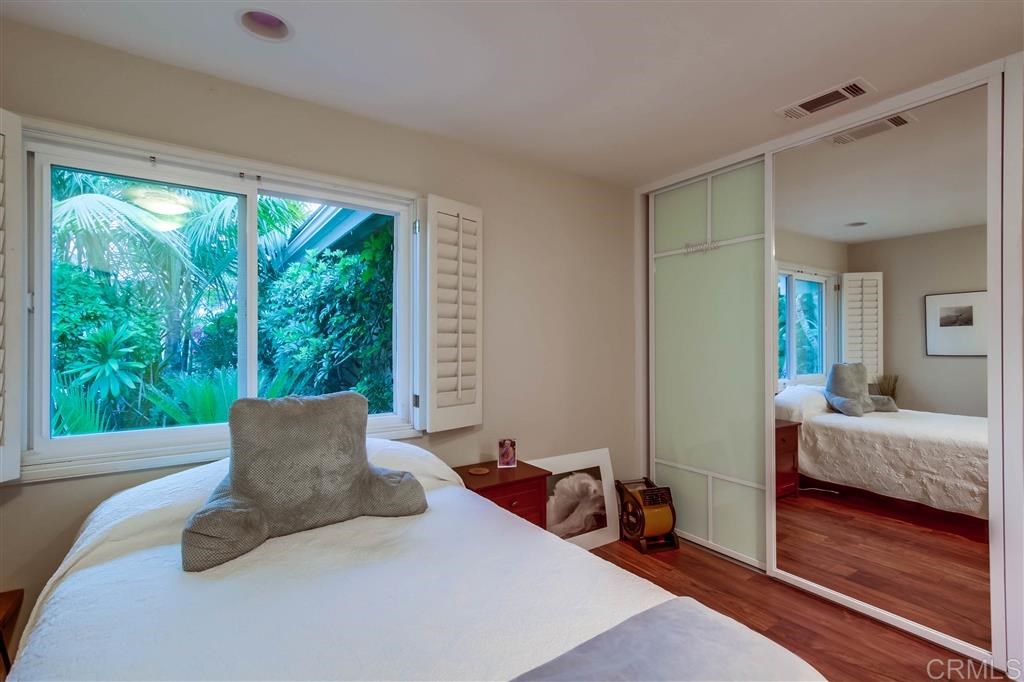 1061 Passiflora Avenue Encinitas, CA 92024 - Photo 15 of 25