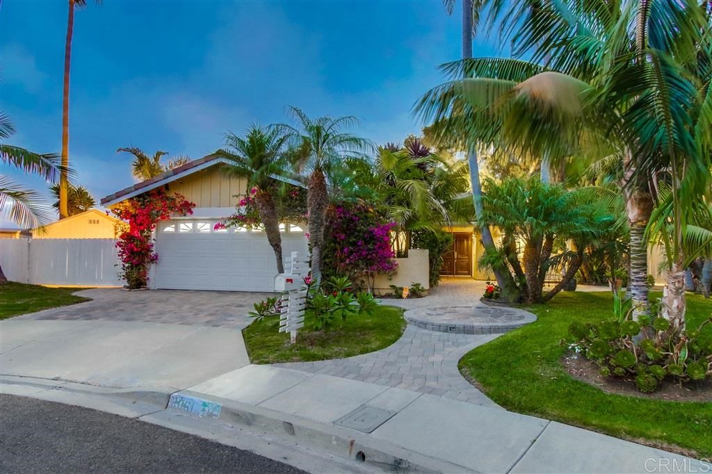 1061 Passiflora Avenue Encinitas, CA 92024 - Photo 3 of 25