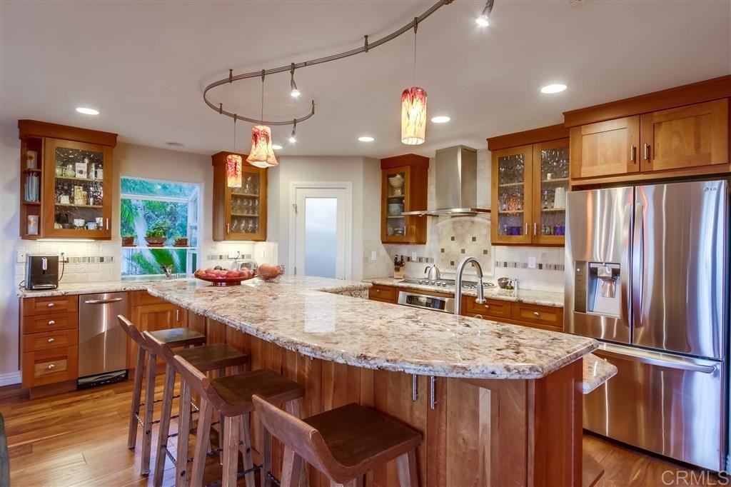 1061 Passiflora Avenue Encinitas, CA 92024 - Photo 9 of 25