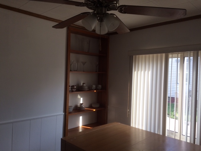 17620 Quarry Road Riverview, MI 48193 - Photo 8 of 15 31360796-7.JPG
