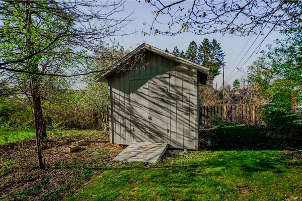 $350,000 | 514 North Staats Drive, Bloomington, IN 47408