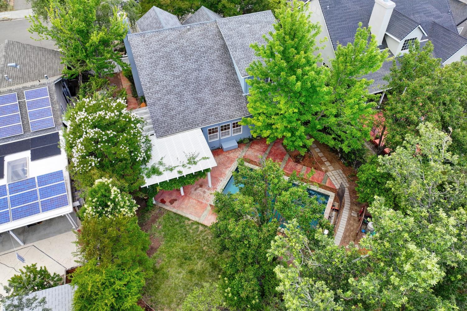 312 Creekside Way Winters, CA 95694 - Photo 37 of 42
