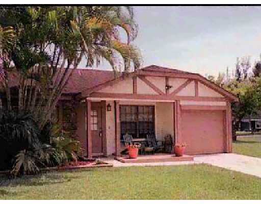 11220 Model Circle West Boca Raton, FL 33428 - Photo 1 of 1 Primary Photo