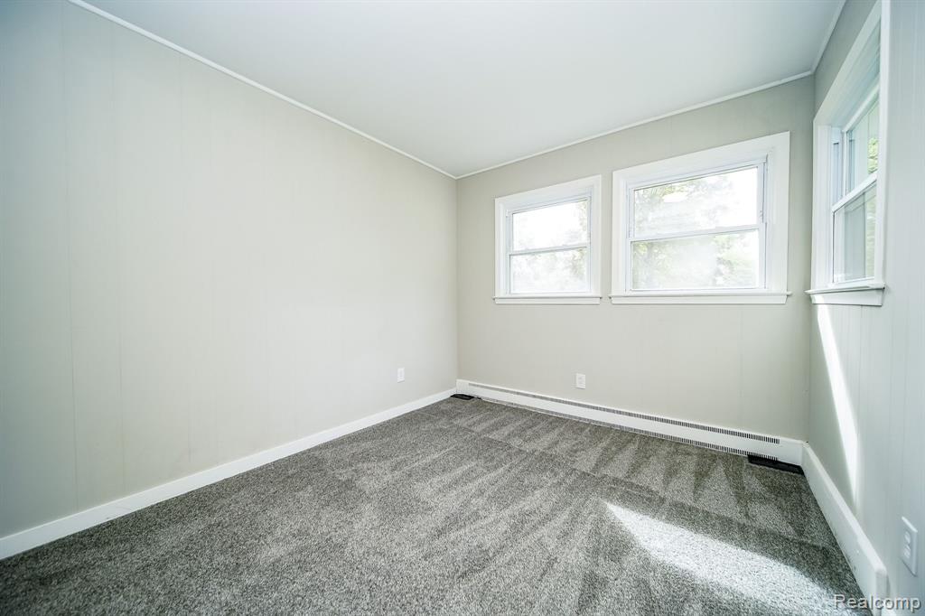29200 Utley Road Farmington Hills, MI 48334 - Photo 27 of 64