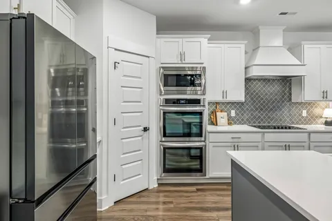 $624,999 | 7905 Silver Oak Ct Mount, Hermitage, TN 37076