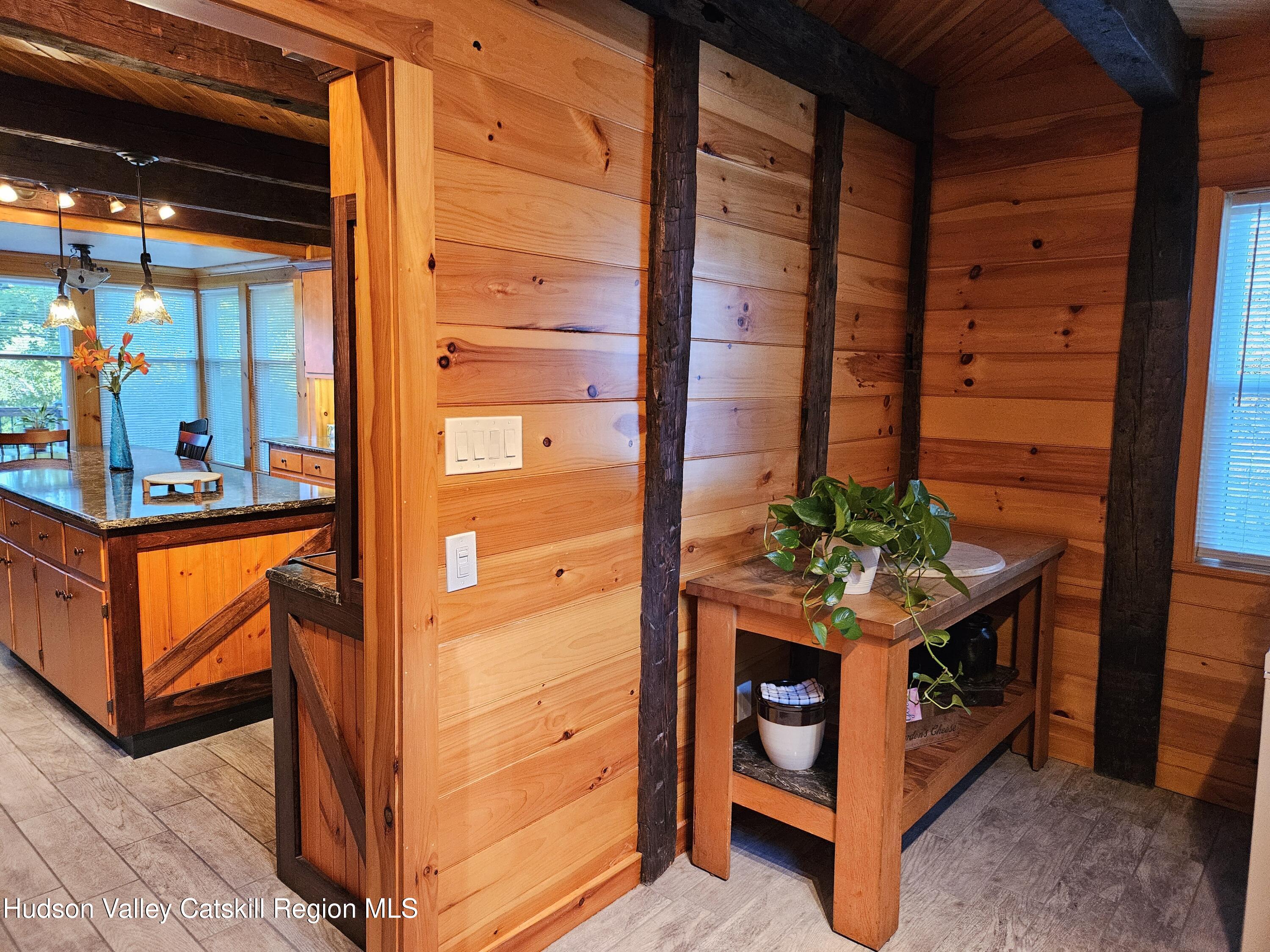 463 Cairo Junction Road Catskill, NY 12414 - Photo 8 of 46 Mud Room