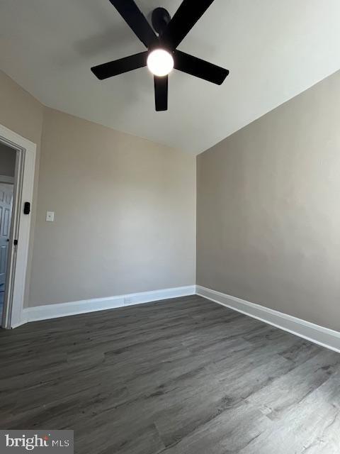 2823 Lake Avenue Baltimore, MD 21213 - Photo 10 of 40