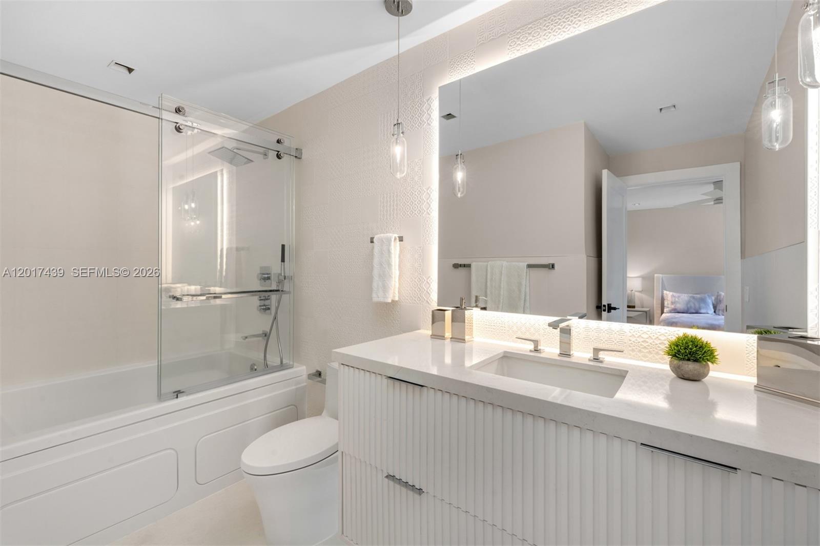 10040 Southwest 124th Street Miami, FL 33176 - Photo 23 of 40