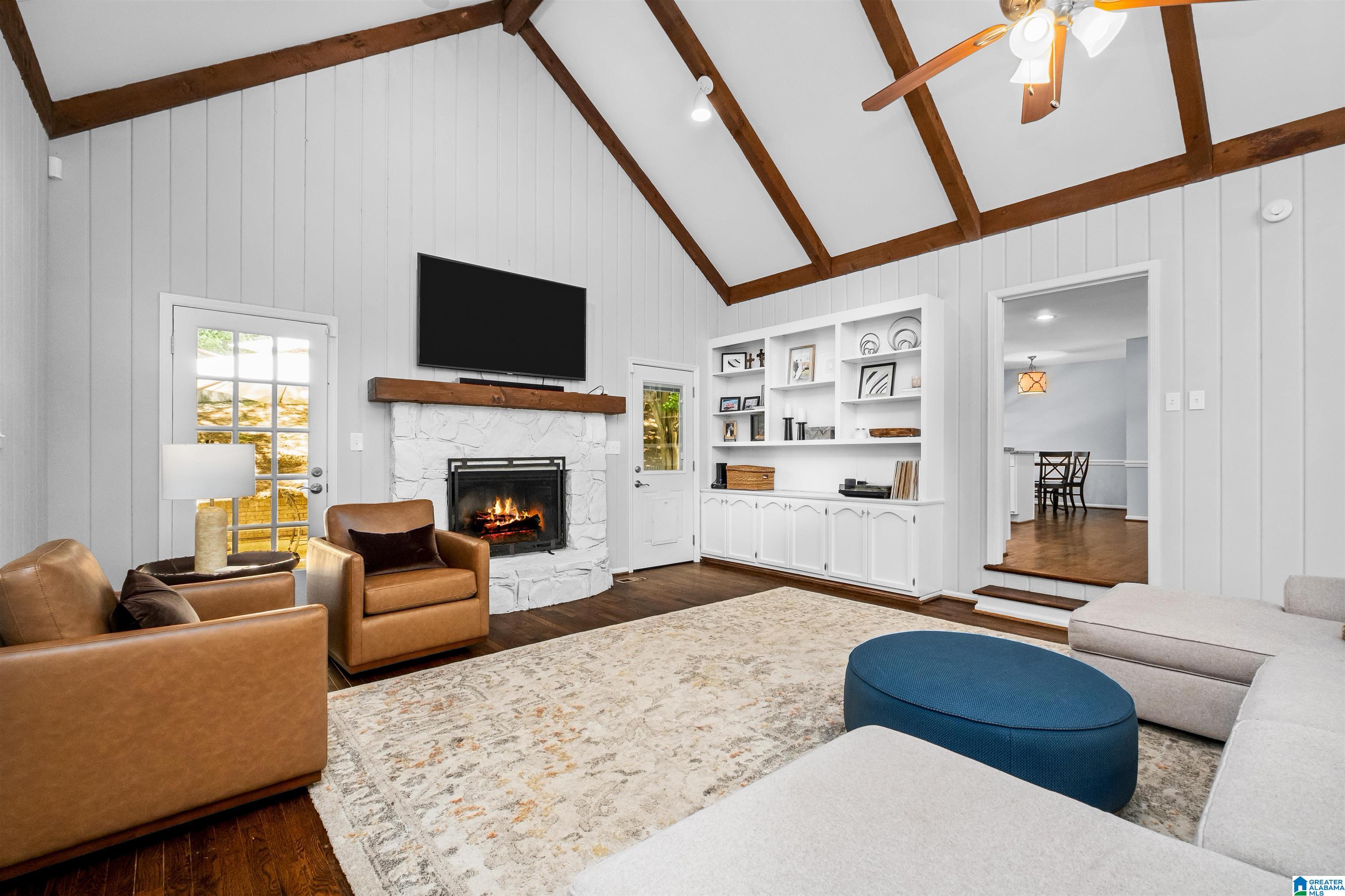 3418 North River Road Birmingham, AL 35223 - Photo 5 of 46
