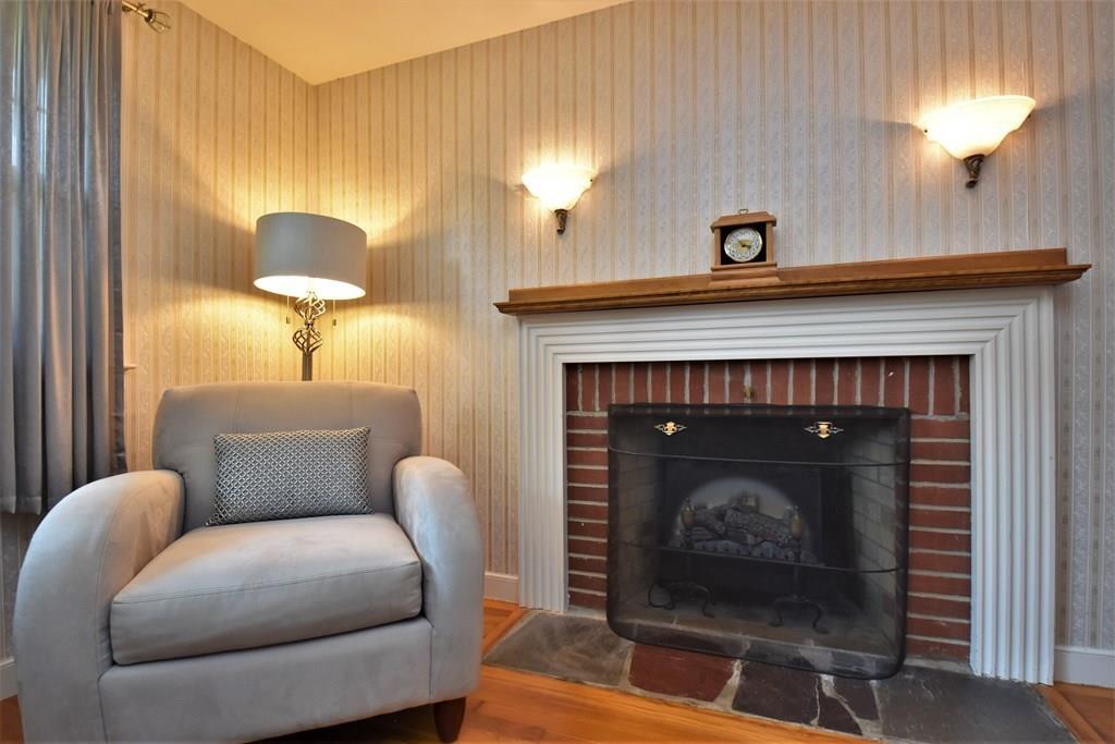 16 Roman Road Woburn, MA 01801 - Photo 7 of 28