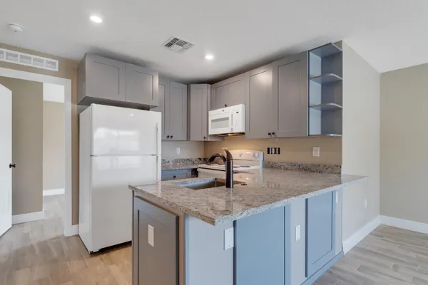 $2,200 | 1405 Avenue G Fort, Unit A, Fort Pierce, FL 34950