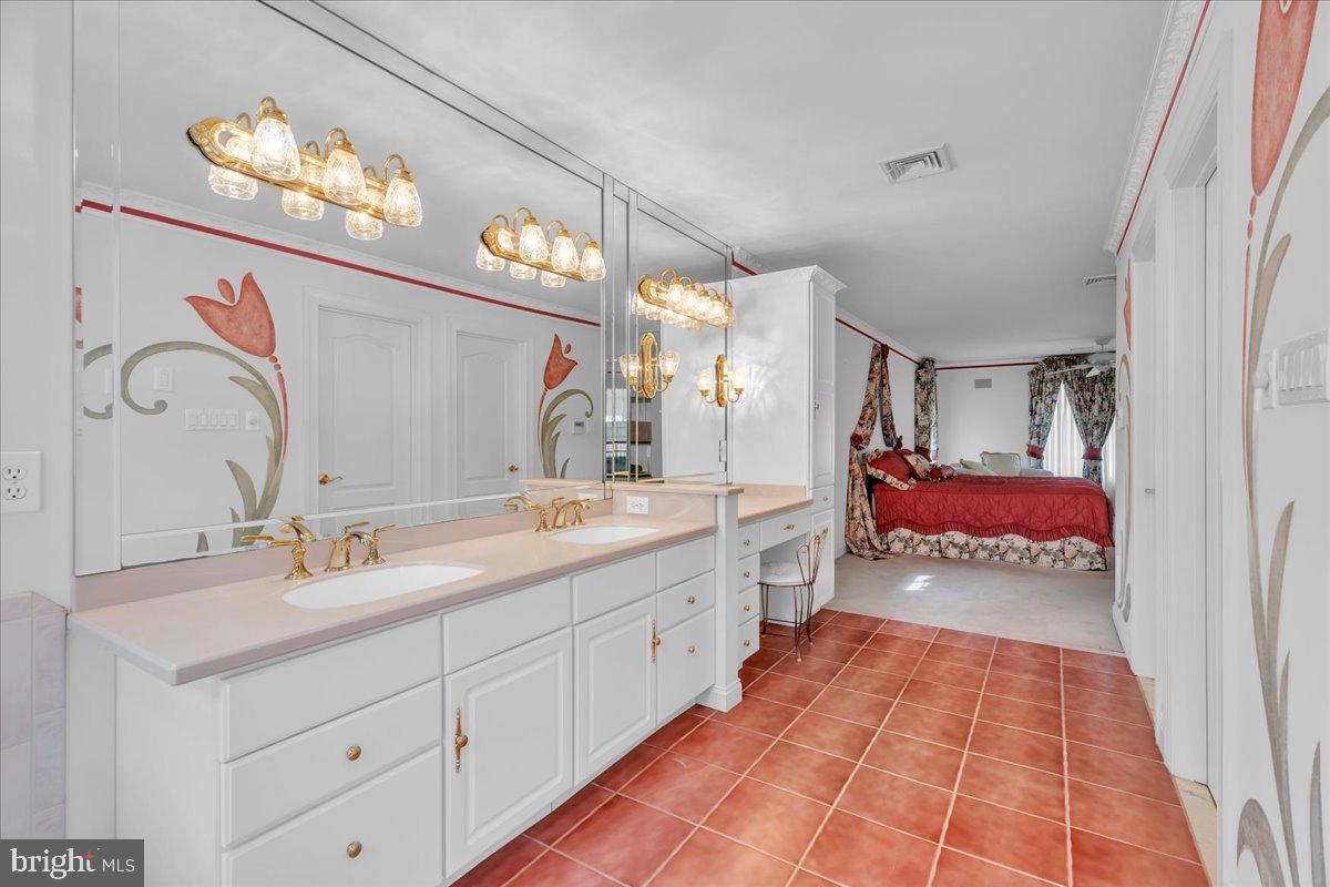 735 Hartford Road Moorestown, NJ 08057 - Photo 27 of 36 Primary Bath w Vanity,
2 Walk-In Closets