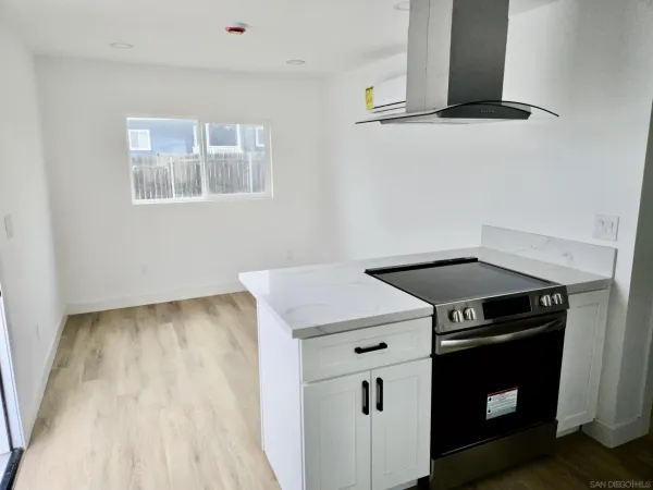 $2,250 | 1086 7th Street, Unit 999, Imperial Beach, CA 91932