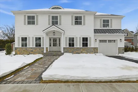 $2,695,000 | 135 Adams Street, Garden City, NY 11530