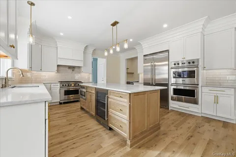 $2,695,000 | 135 Adams Street, Garden City, NY 11530