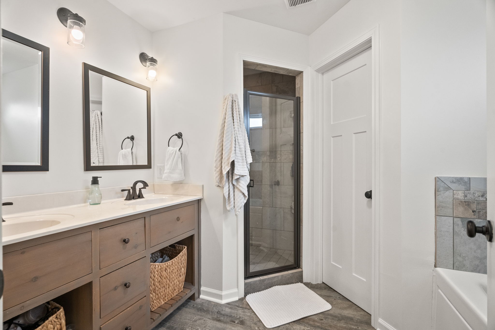 3706 Calista Road White House, TN 37188 - Photo 33 of 55 a bathroom with a sink and a mirror