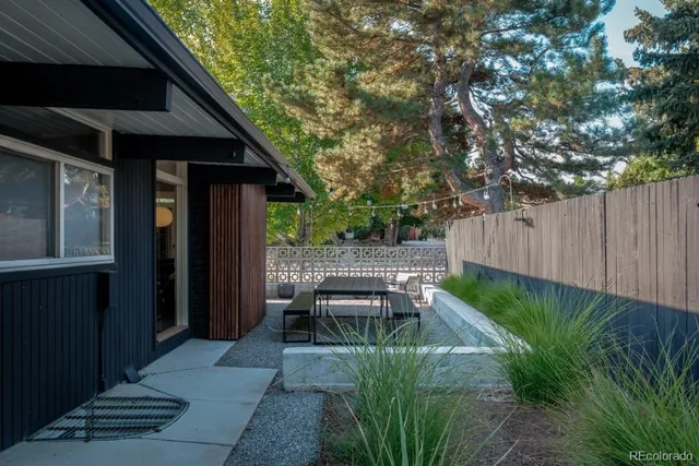 $925,000 | 4721 East Idaho Place, Denver, CO 80222