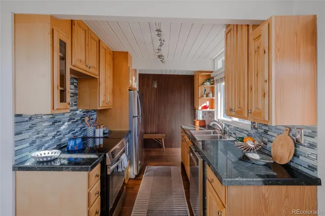 $925,000 | 4721 East Idaho Place, Denver, CO 80222