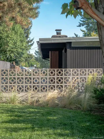 $925,000 | 4721 East Idaho Place, Denver, CO 80222