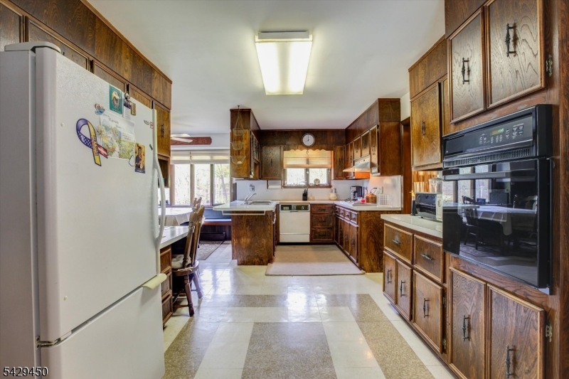 49 Frog Hollow Road Califon, NJ 07830 - Photo 6 of 28