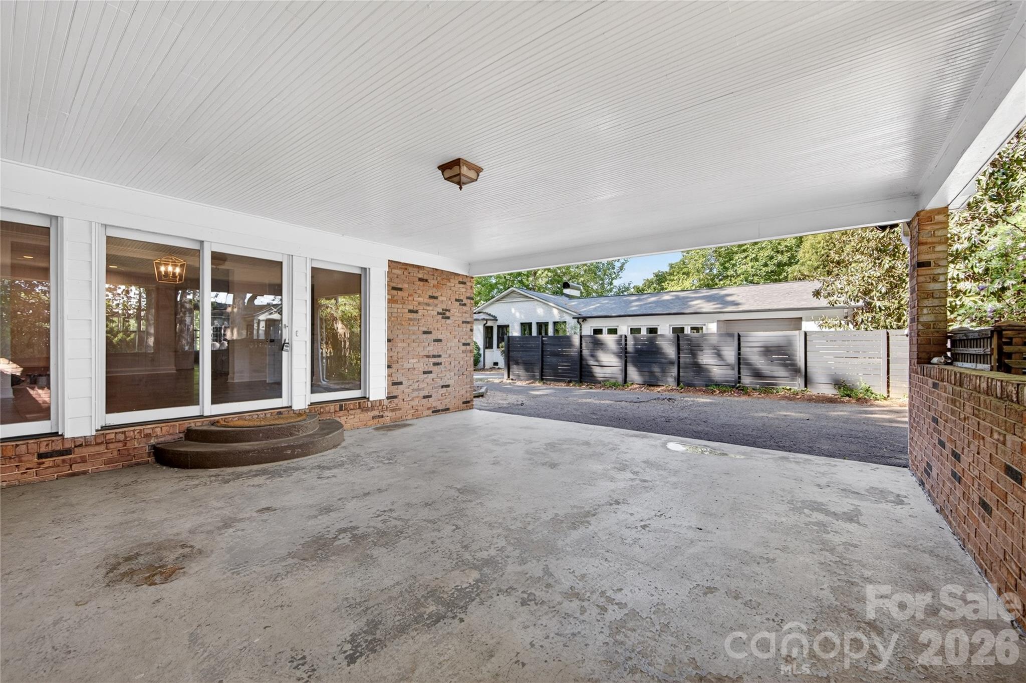 233 Chiswick Road Charlotte, NC 28211 - Photo 32 of 44 Gallery Image 32