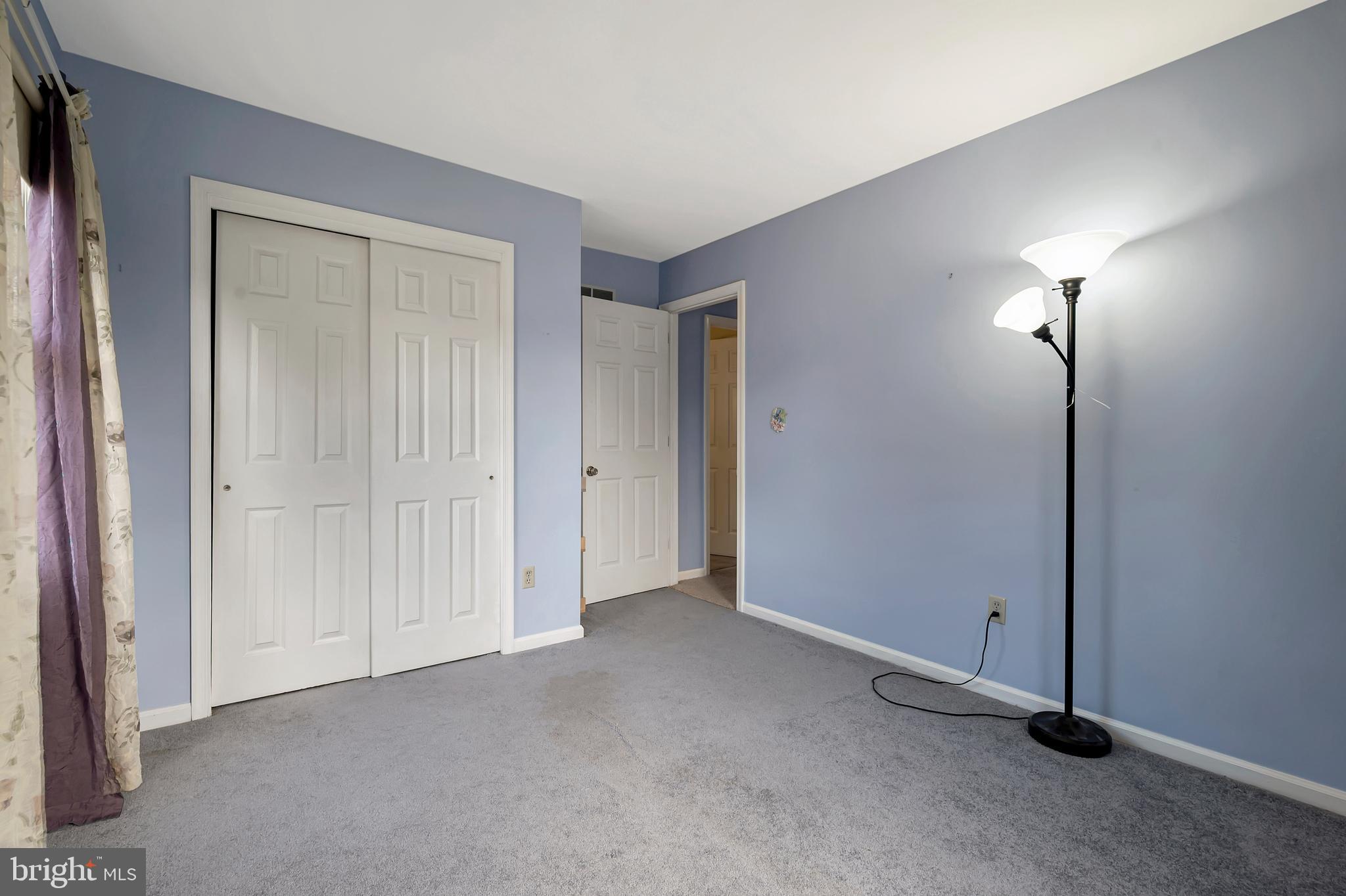 405 Aldon Road Claymont, DE 19703 - Photo 20 of 41 Double closet