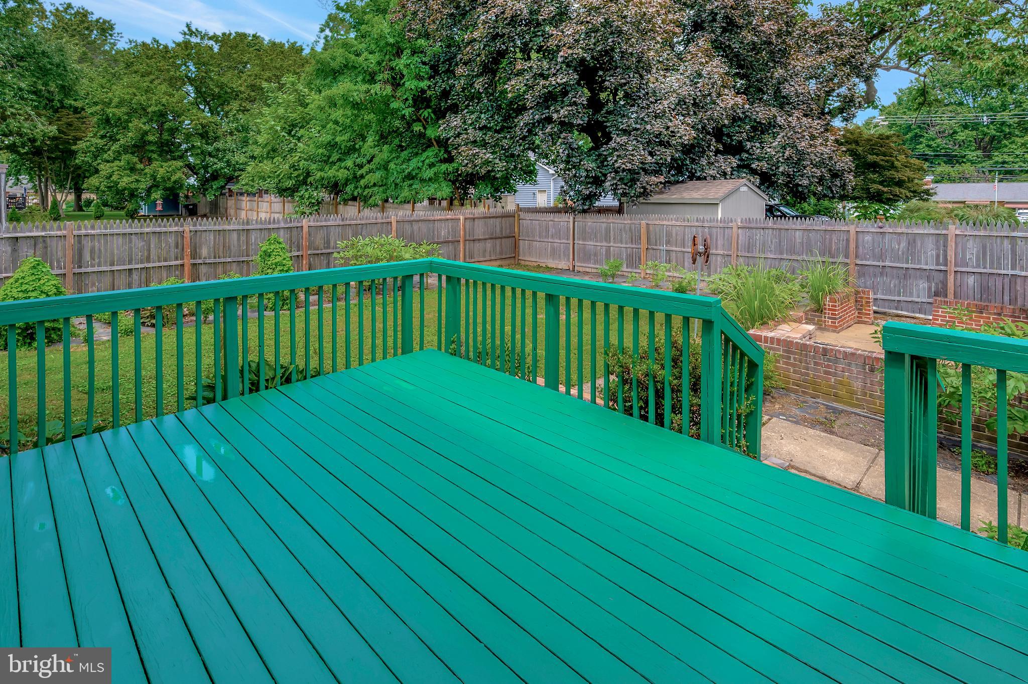 405 Aldon Road Claymont, DE 19703 - Photo 34 of 41 Rear deck off family room