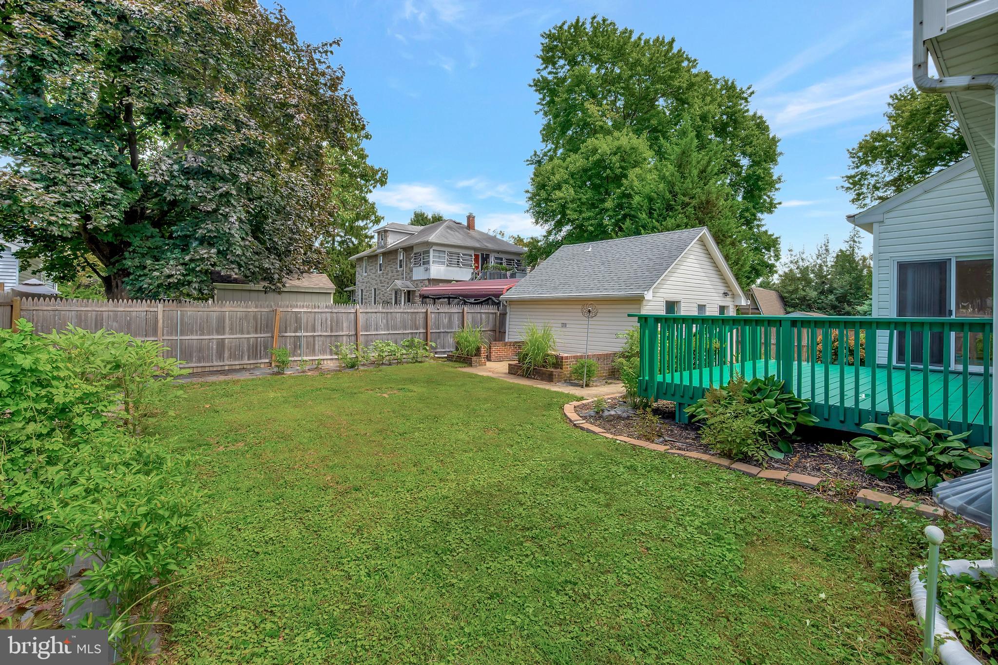 405 Aldon Road Claymont, DE 19703 - Photo 38 of 41 Rear yard