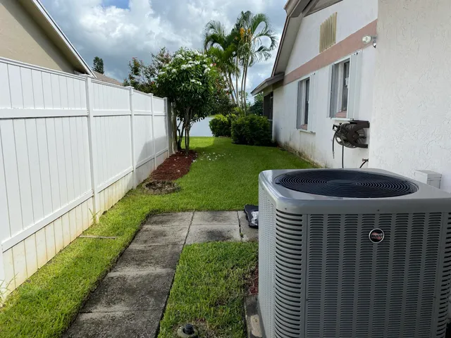 $3,600 | 191 Parkwood Drive South, Royal Palm Beach, FL 33411