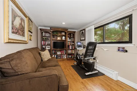 $899,000 | 3391 Lawrence Avenue, Oceanside, NY 11572