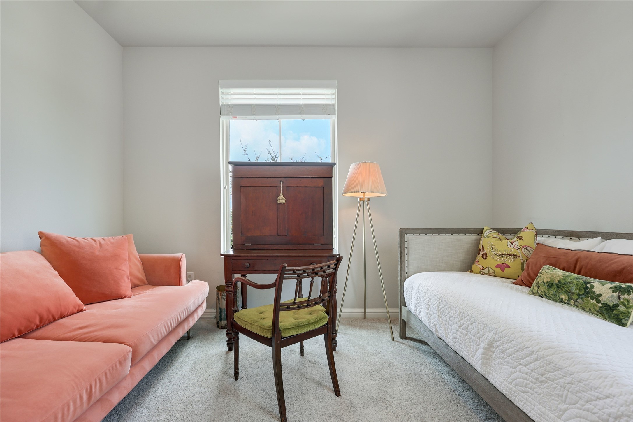1615 Lawrence Street Austin, TX 78741 - Photo 20 of 38