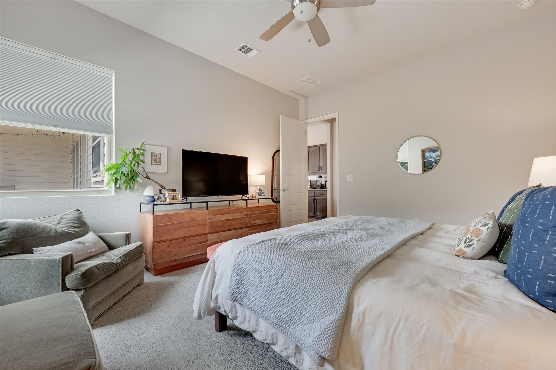 1615 Lawrence Street Austin, TX 78741 - Photo 25 of 38